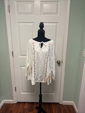 Savanna Jane White Embroidered Tie-Neck Tunic